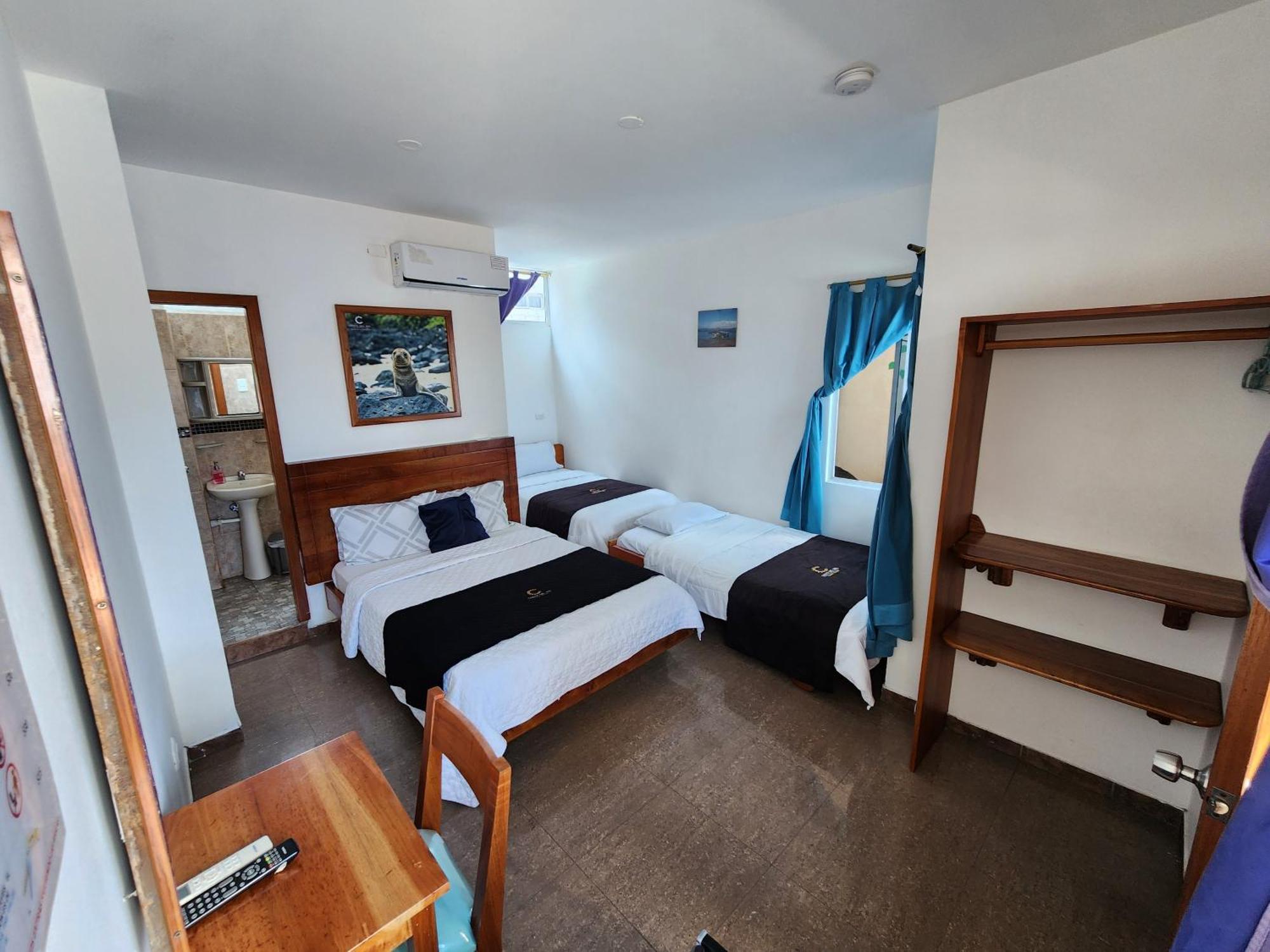 Costa Del Sol Hotel Puerto Ayora  Eksteriør billede