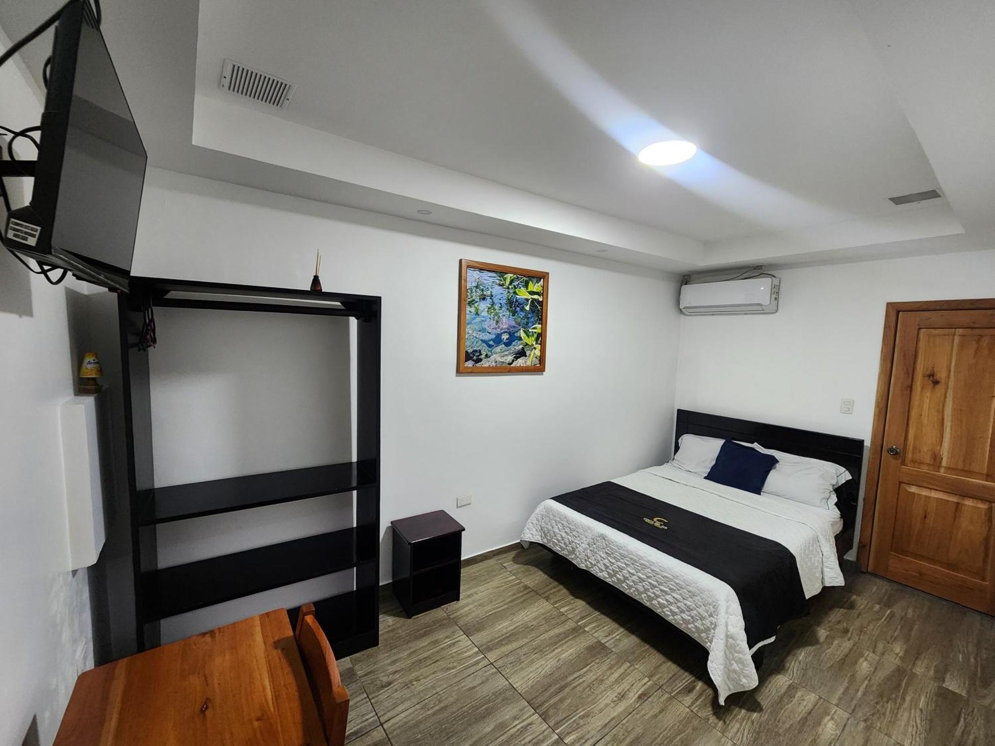 Costa Del Sol Hotel Puerto Ayora  Eksteriør billede