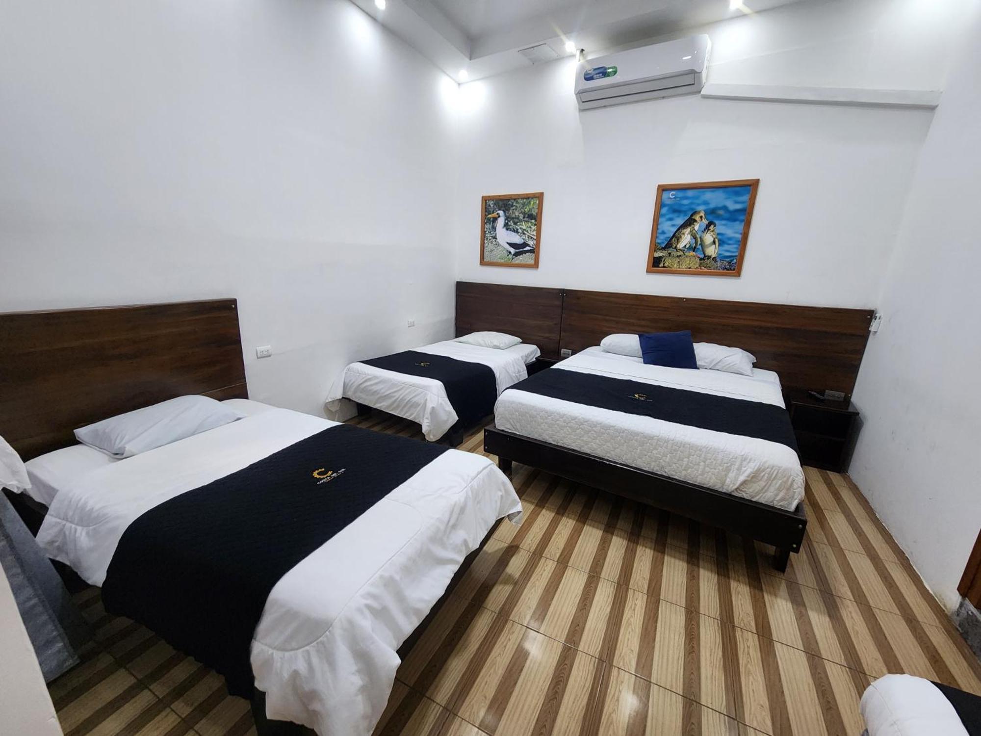 Costa Del Sol Hotel Puerto Ayora  Eksteriør billede